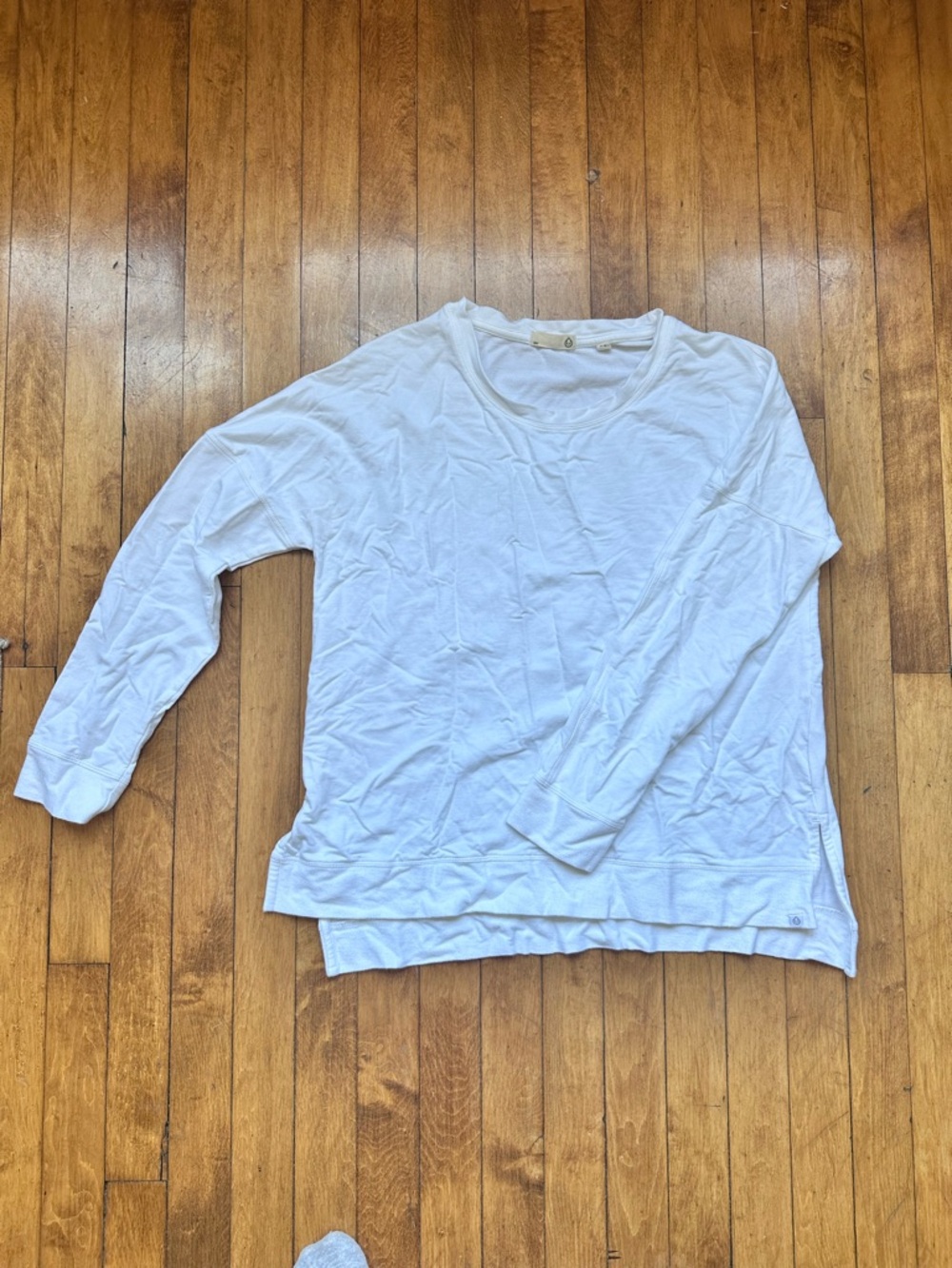Women’s Lightweight White Crewneck Sweatshirt